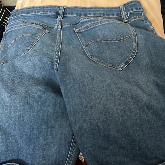 Lee Riders blue jean shorts size 12 - Picture 2 of 2